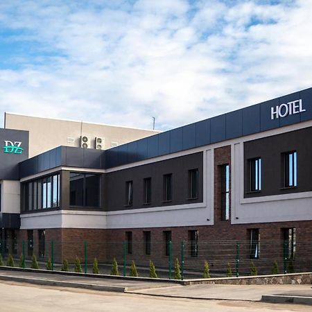 Hotel Dozari Korostyshiv Esterno foto