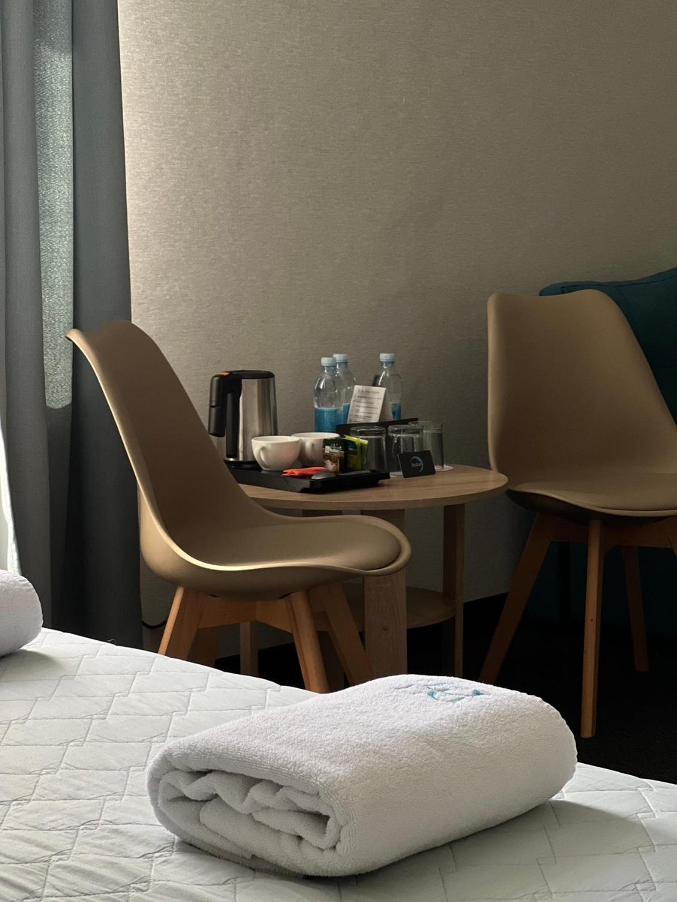 Hotel Dozari Korostyshiv Esterno foto