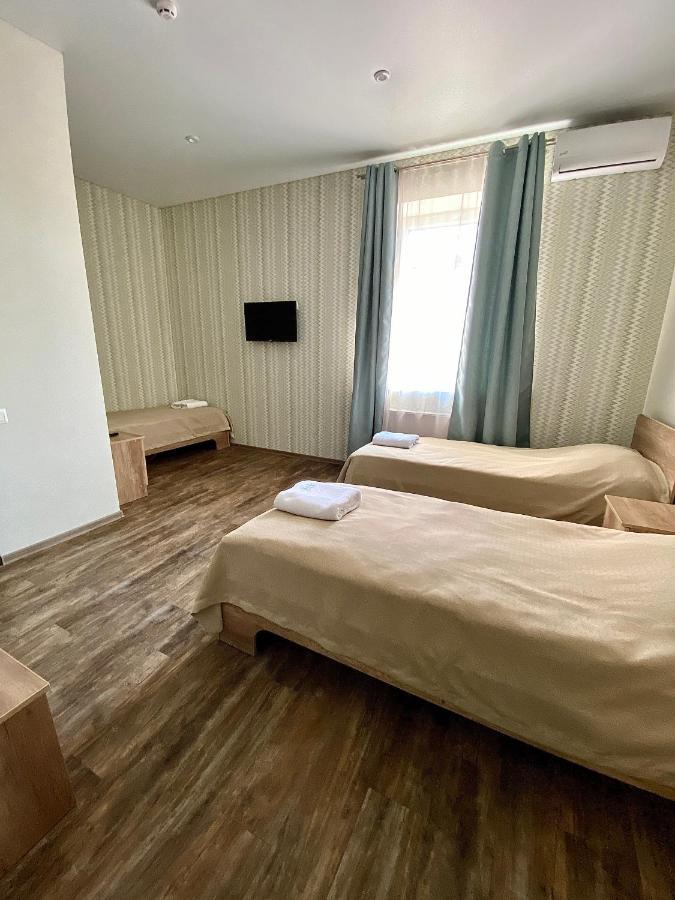 Hotel Dozari Korostyshiv Esterno foto