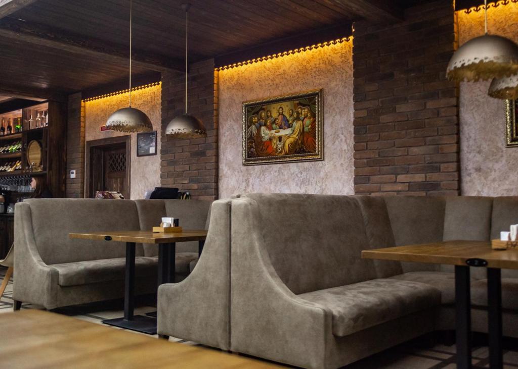 Hotel Dozari Korostyshiv Esterno foto